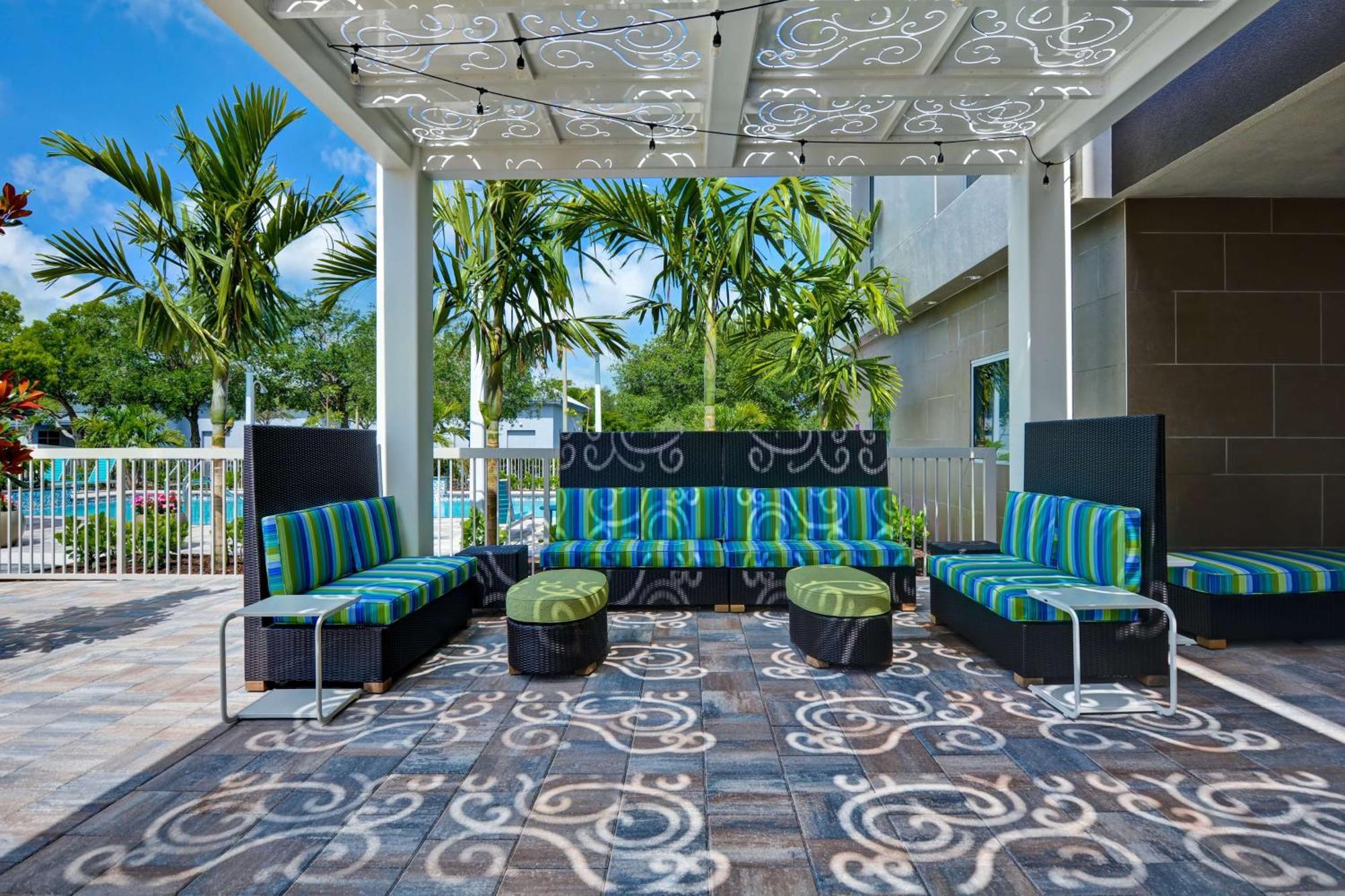 Home2 Suites By Hilton Naples I-75 Pine Ridge Road Luaran gambar